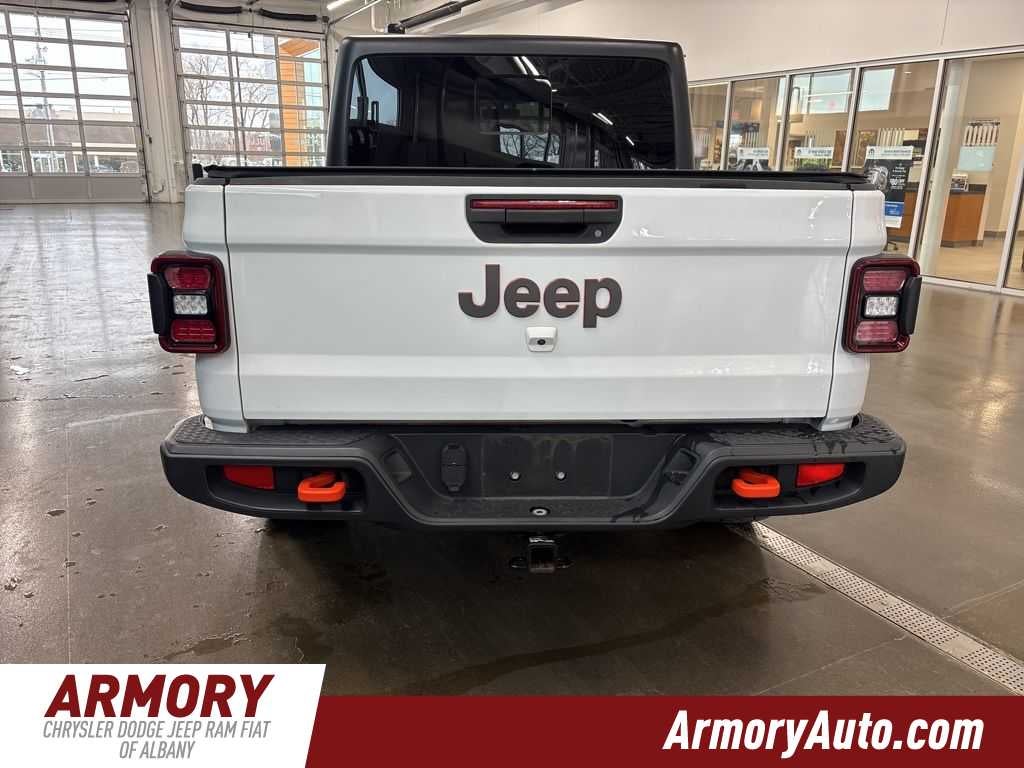 2021 Jeep Gladiator Mojave