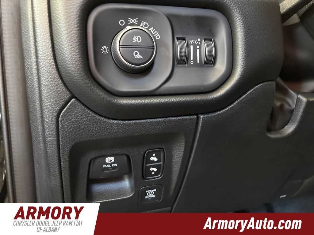 2027 RAM 1500 Laramie