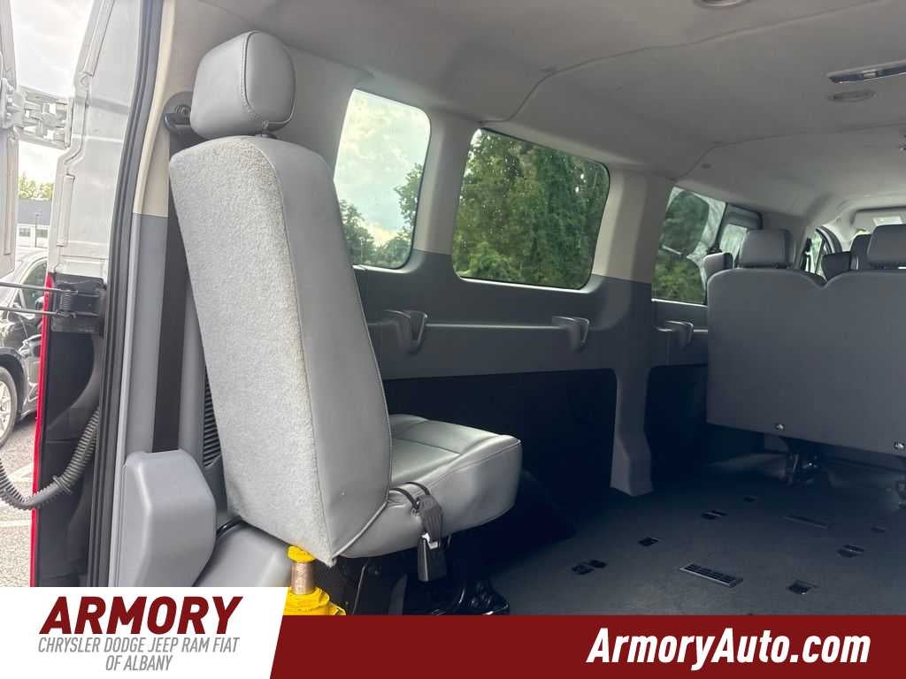 2017 Ford Transit Wagon XL