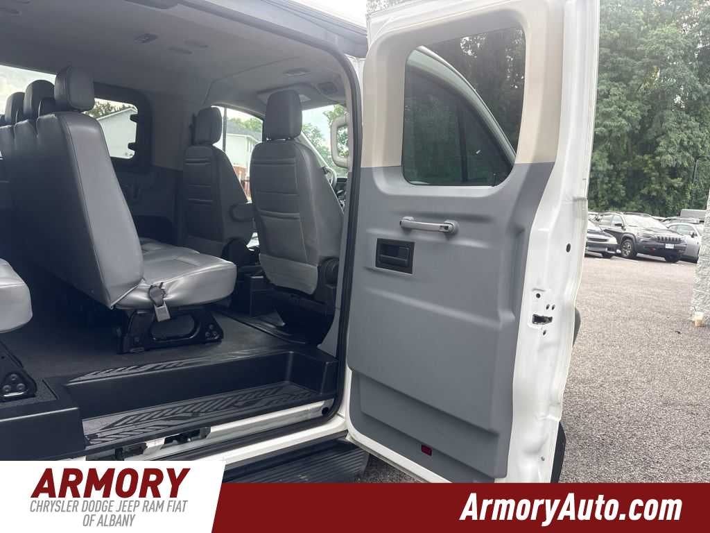 2017 Ford Transit Wagon XL