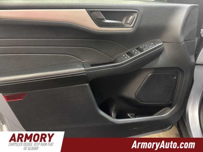 2022 Ford Escape SE Hybrid