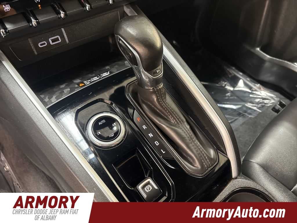 2024 Chevrolet Colorado 4WD LT