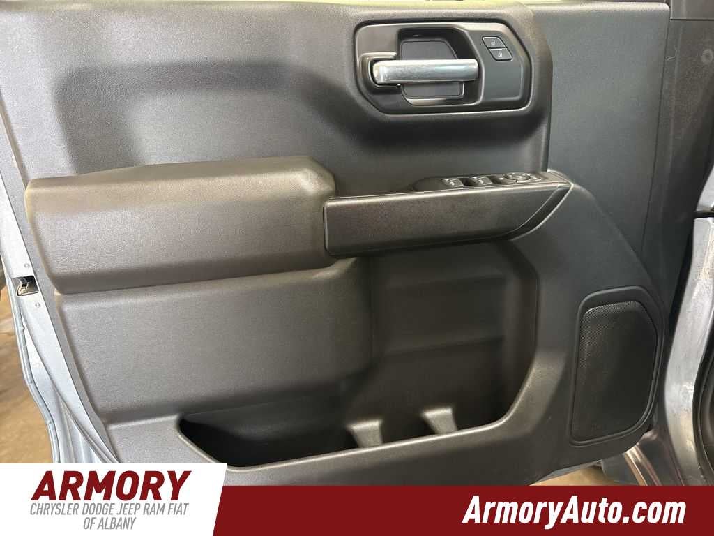 2022 Chevrolet Silverado 1500 LTD Custom