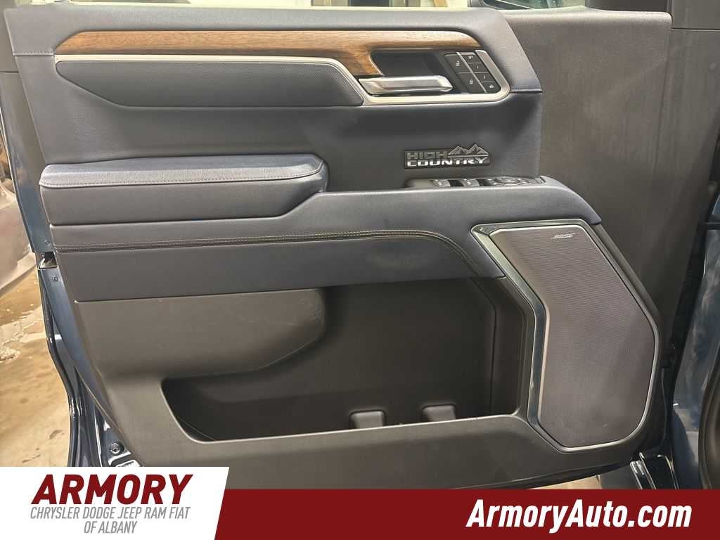 2022 Chevrolet Silverado 1500 High Country