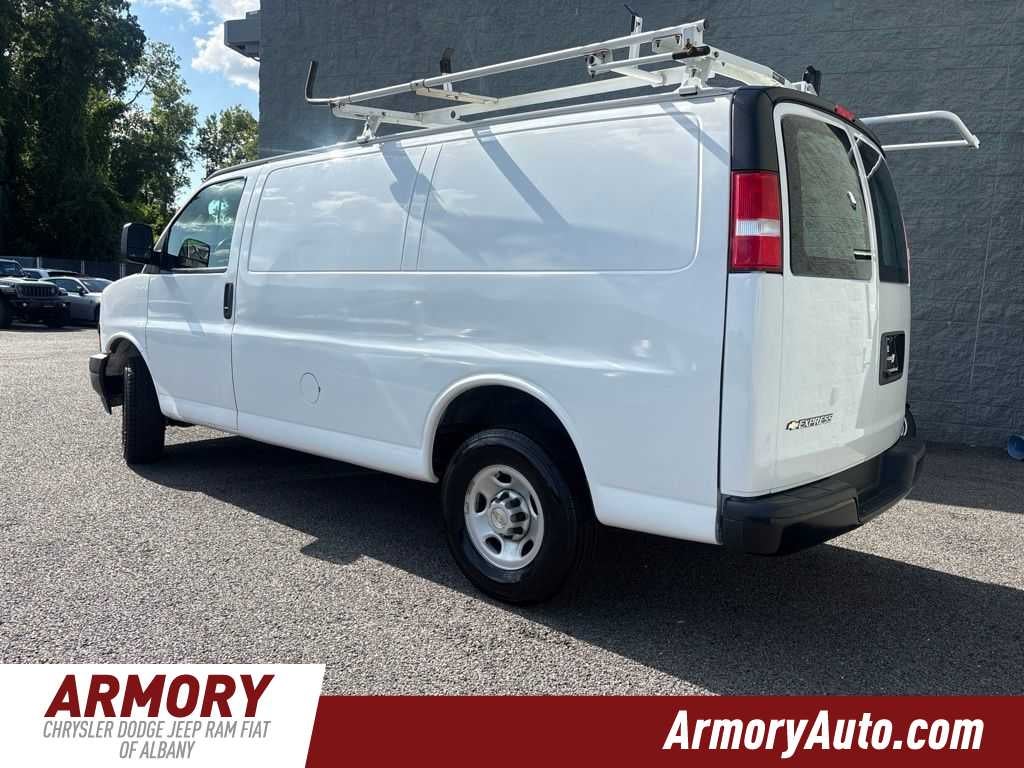 2023 Chevrolet Express Cargo Van RWD 2500 135"