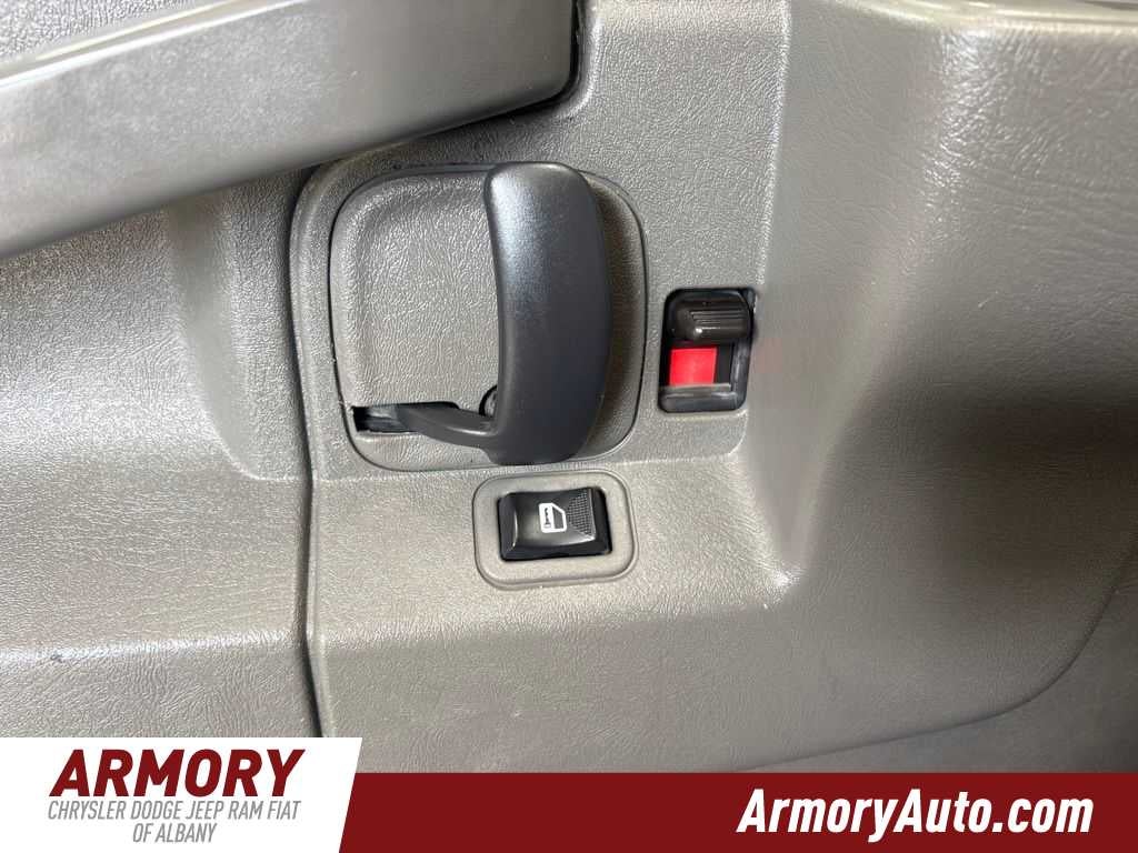 2023 Chevrolet Express Cargo Van RWD 2500 135"
