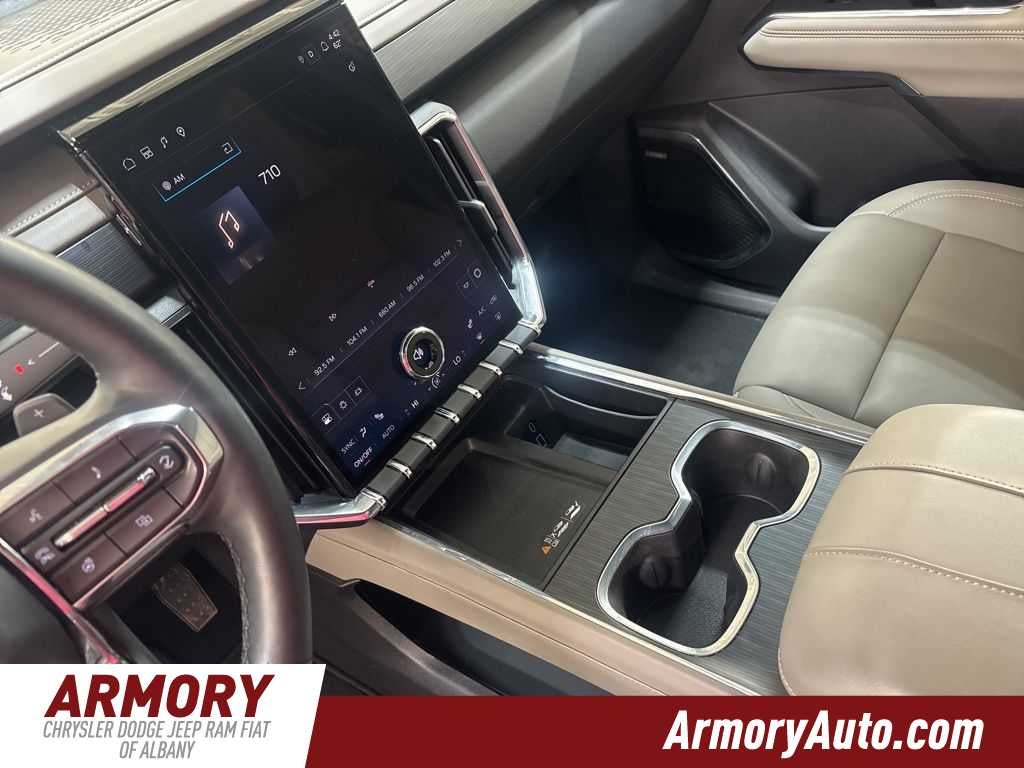 2024 GMC Acadia AWD Elevation