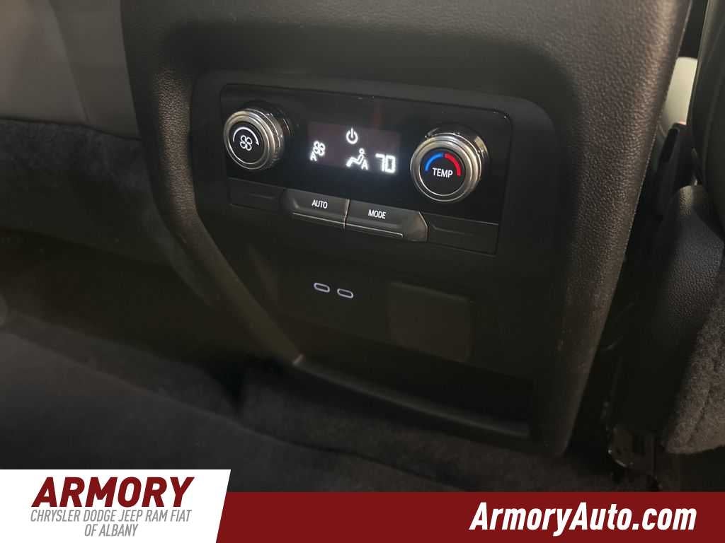 2024 GMC Acadia AWD Elevation