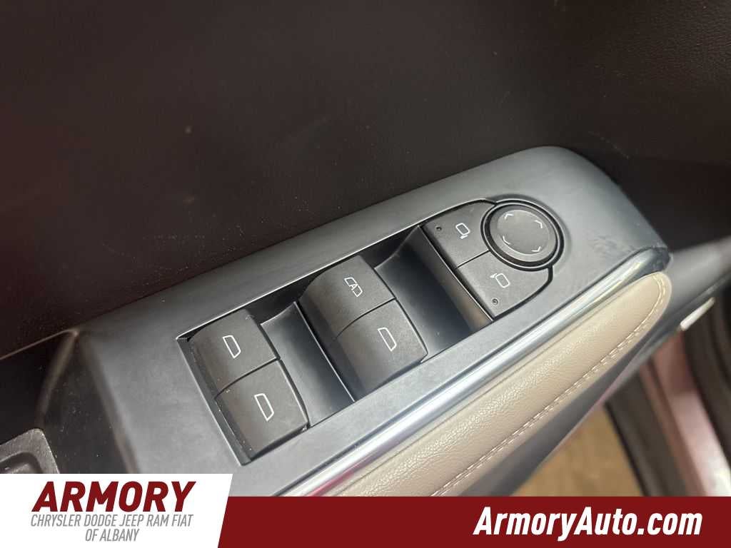 2024 GMC Acadia AWD Elevation