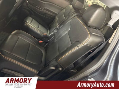 2020 GMC Acadia AT4