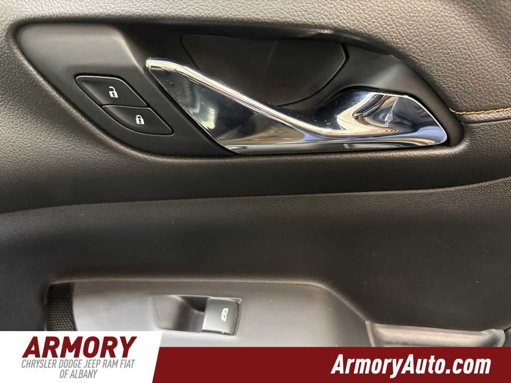 2020 GMC Acadia AT4