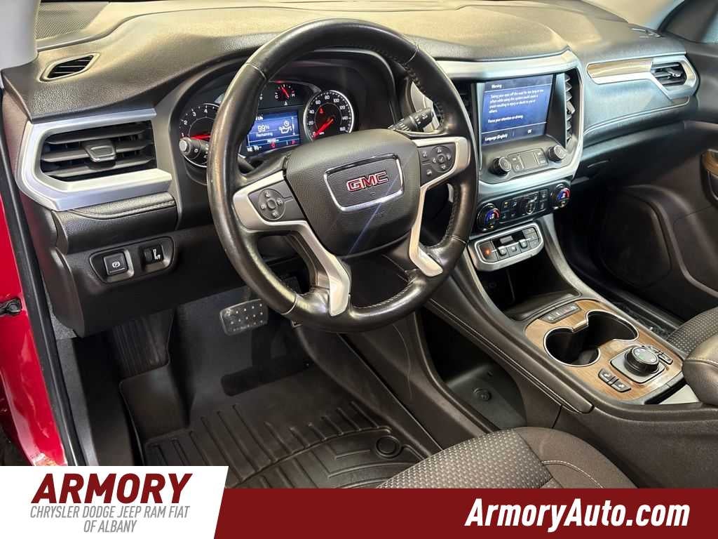 2020 GMC Acadia SLE