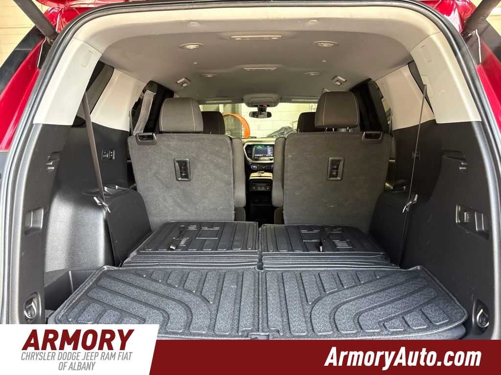 2020 GMC Acadia SLE