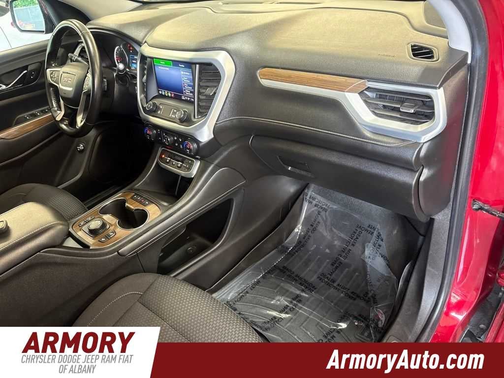 2020 GMC Acadia SLE