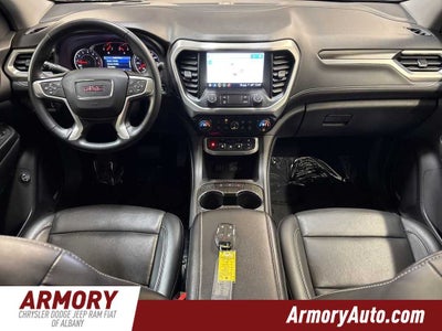 2023 GMC Acadia SLT
