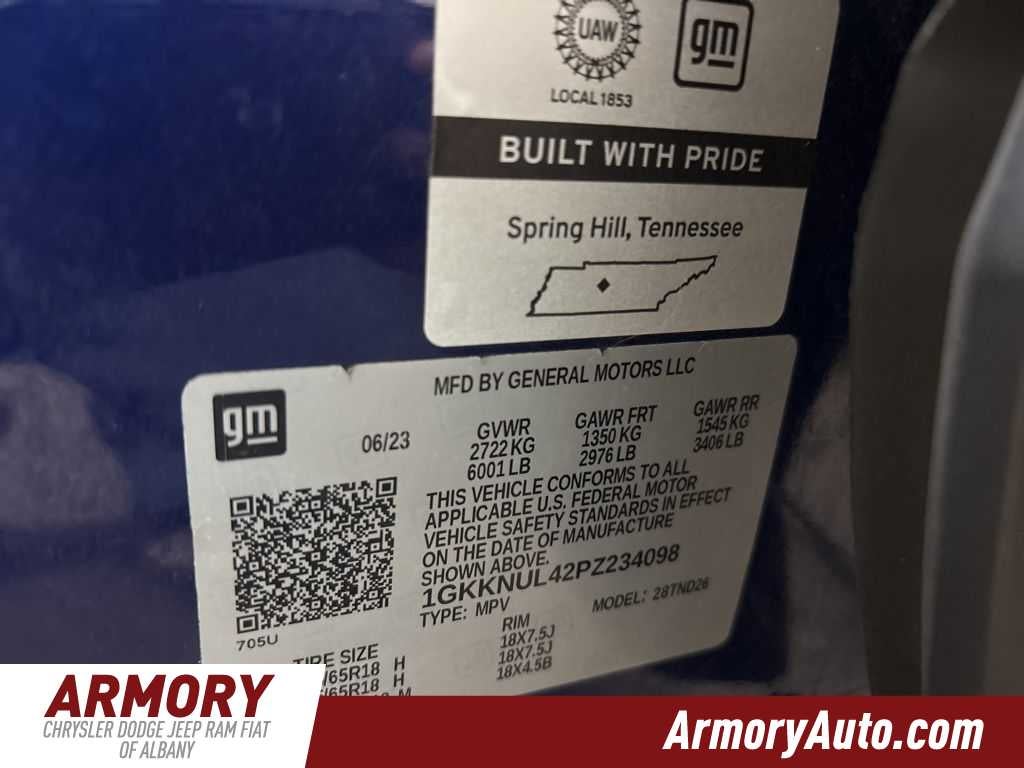 2023 GMC Acadia SLT