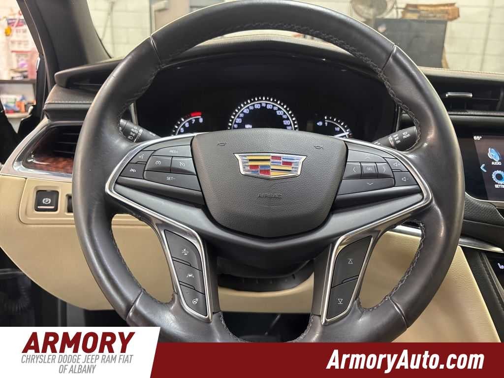 2018 Cadillac XT5 Luxury AWD