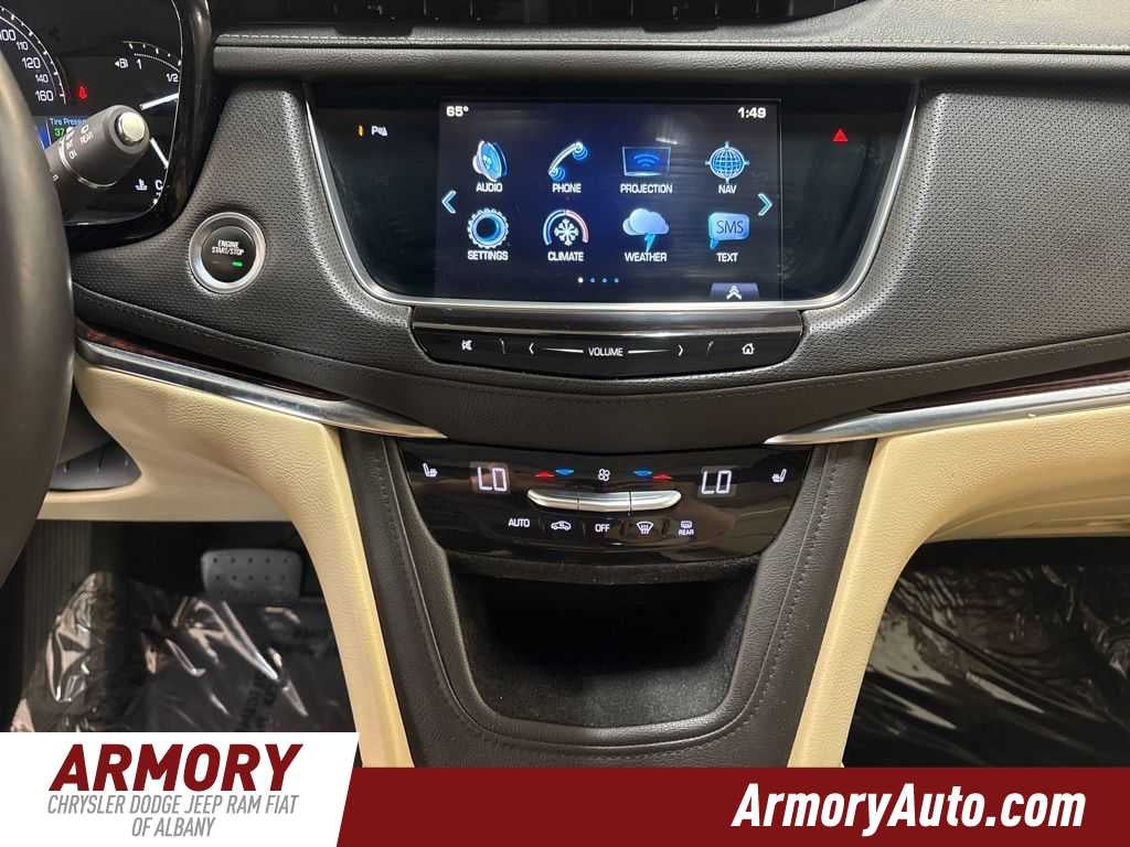 2018 Cadillac XT5 Luxury AWD