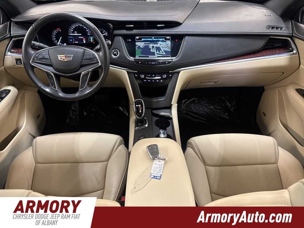 2018 Cadillac XT5 Luxury AWD