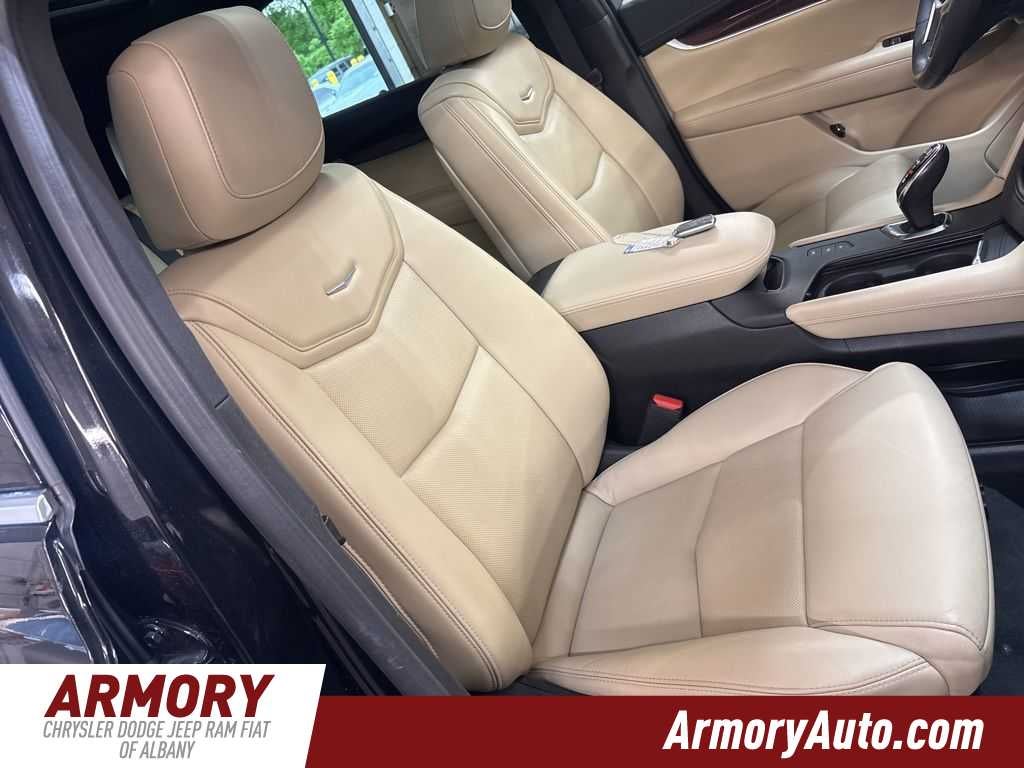 2018 Cadillac XT5 Luxury AWD