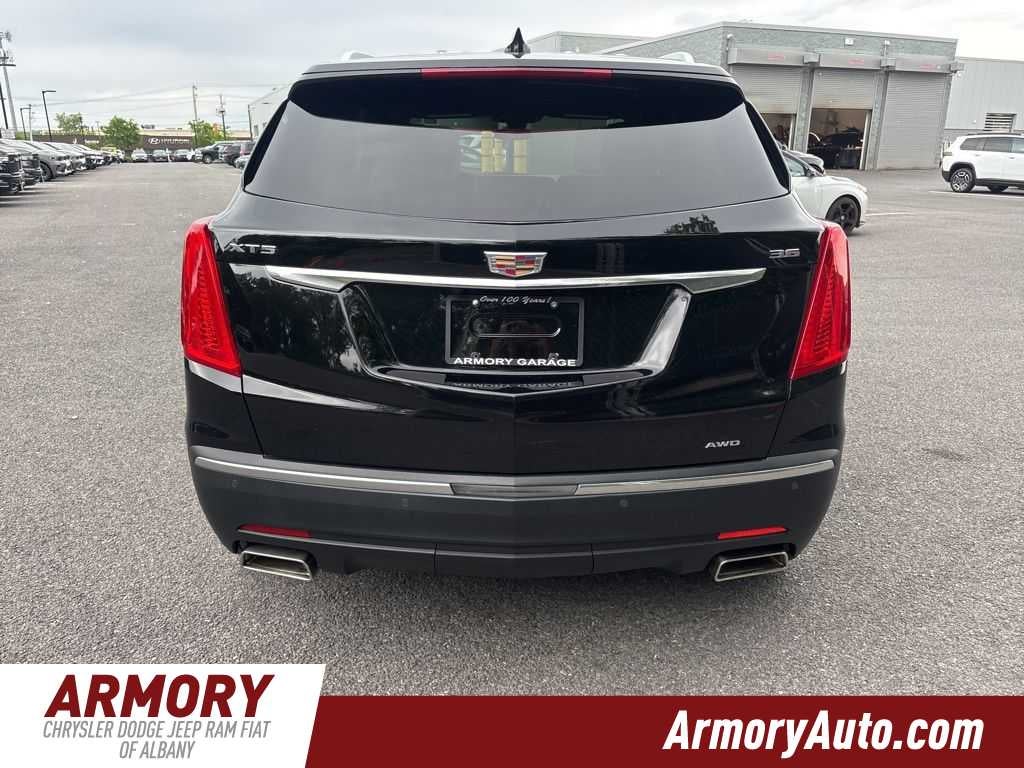2018 Cadillac XT5 Luxury AWD
