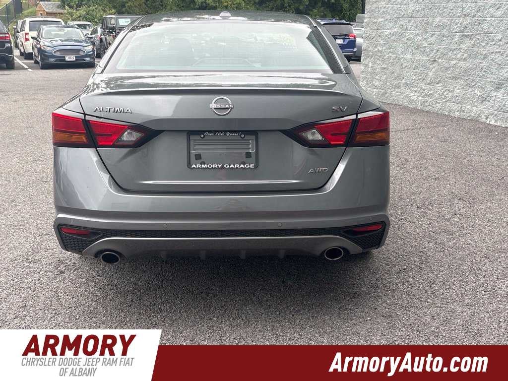 2023 Nissan Altima 2.5 SV