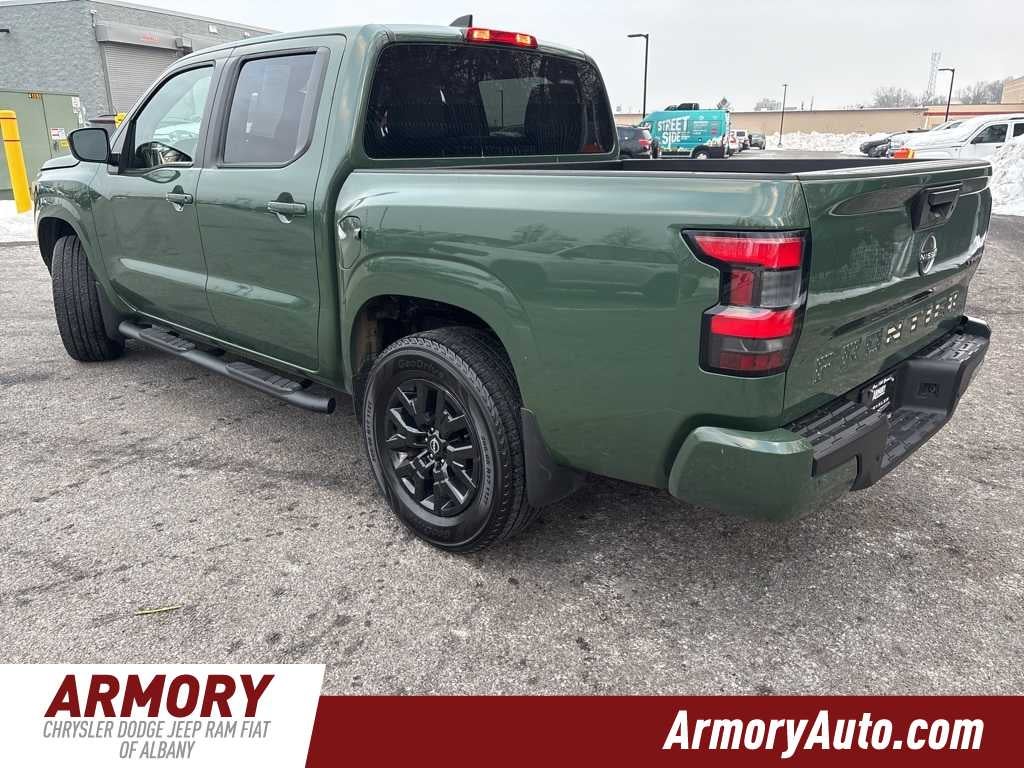 2022 Nissan Frontier SV