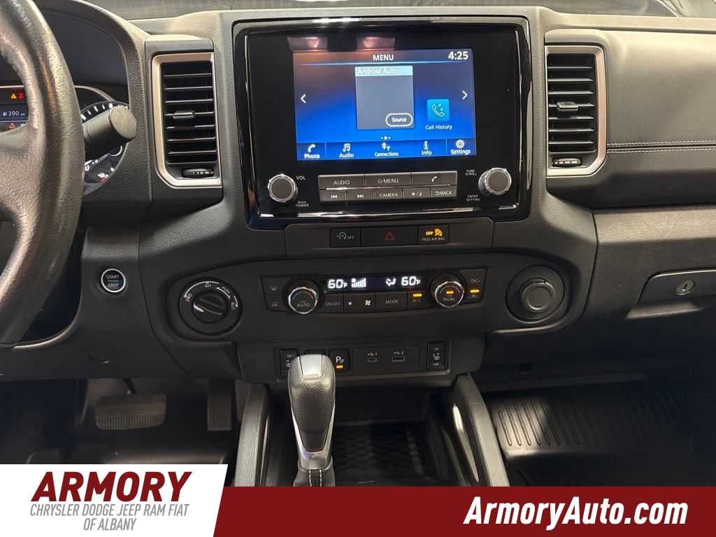 2024 Nissan Frontier SV