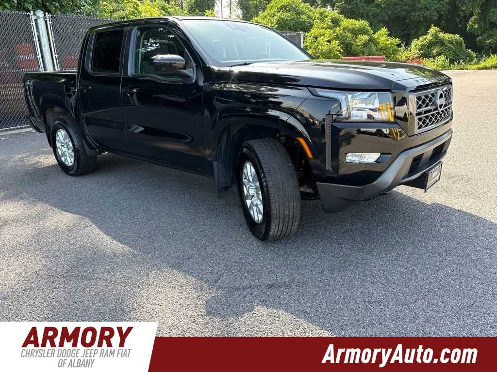 2024 Nissan Frontier SV