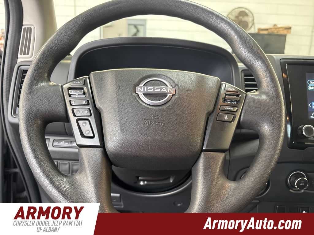 2022 Nissan Frontier S