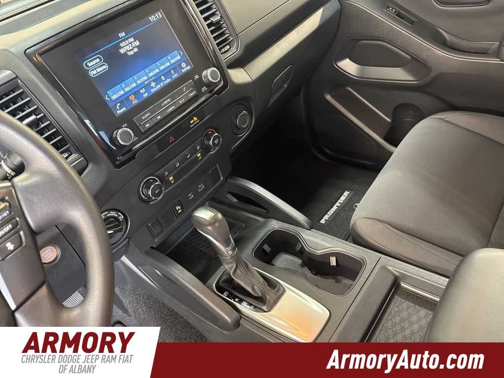 2022 Nissan Frontier S