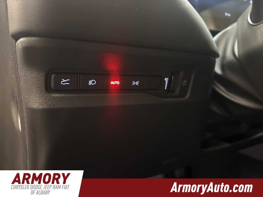 2025 Dodge Charger Daytona Scat Pack