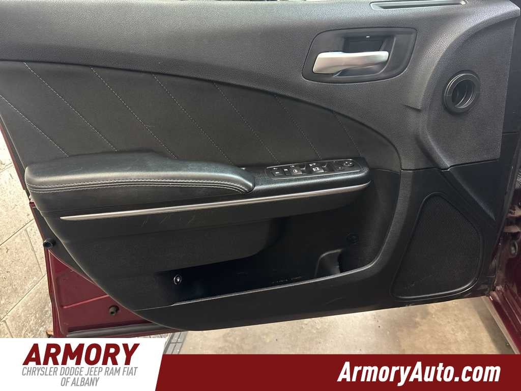 2017 Dodge Charger SXT