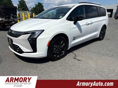 2027 Chrysler Pacifica Select
