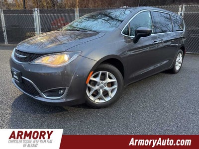 2017 Chrysler Pacifica Touring Plus