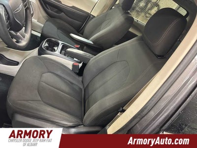 2017 Chrysler Pacifica Touring Plus