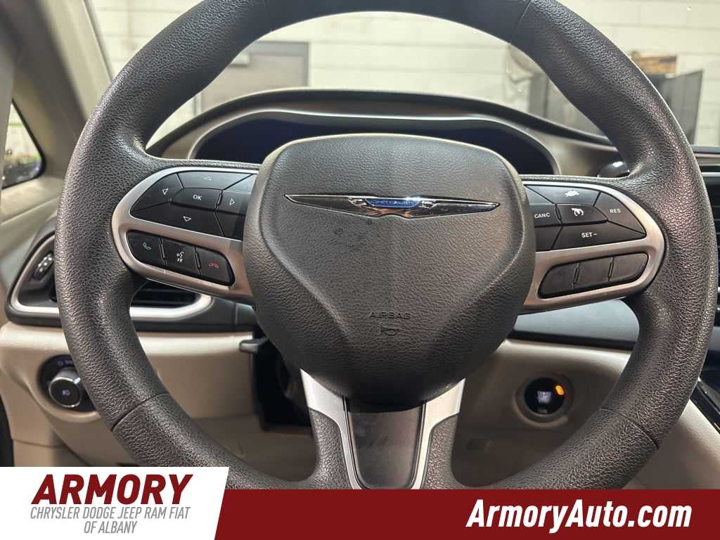 2017 Chrysler Pacifica Touring Plus