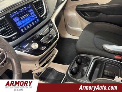 2017 Chrysler Pacifica Touring Plus