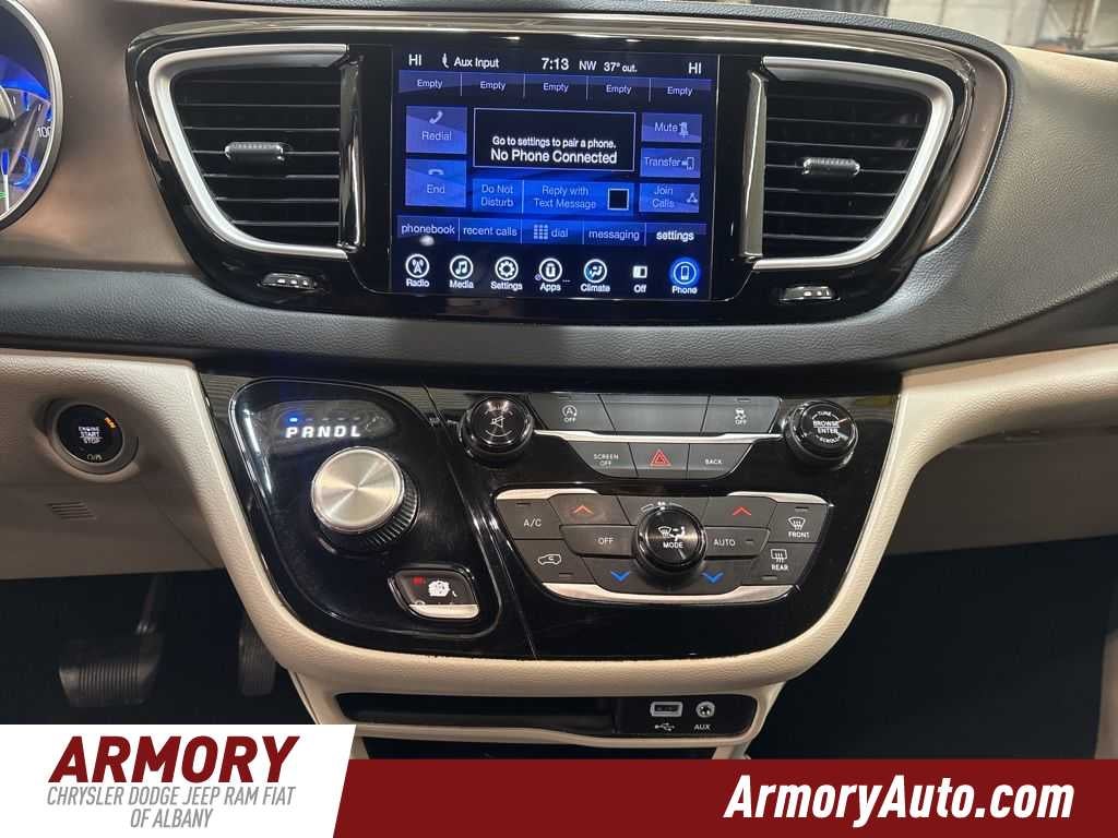 2017 Chrysler Pacifica Touring Plus