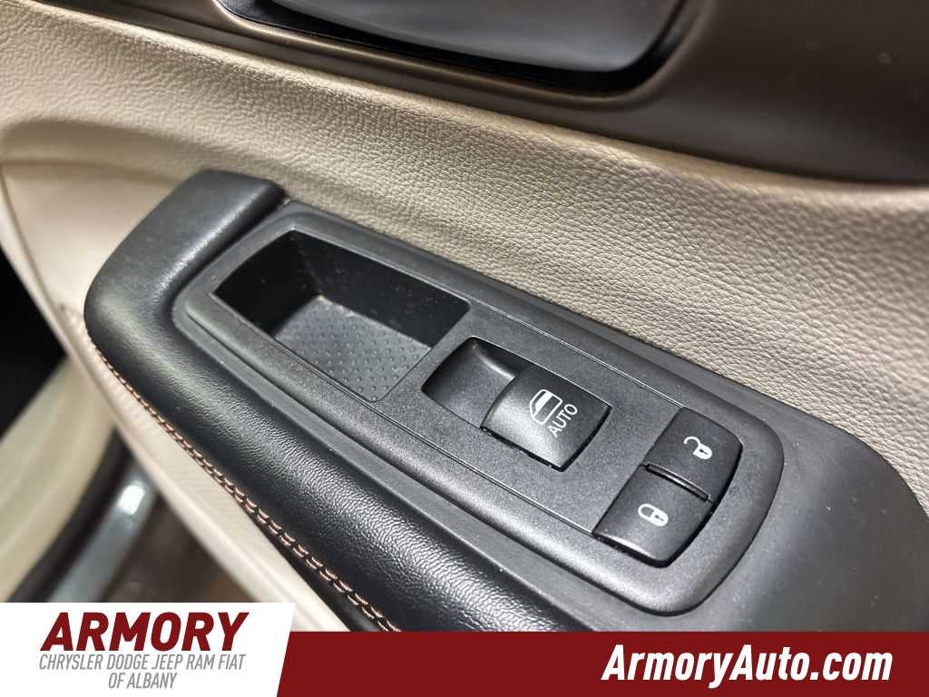 2017 Chrysler Pacifica Touring Plus