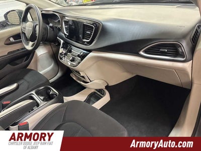 2017 Chrysler Pacifica Touring Plus