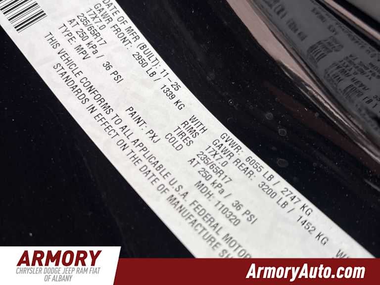 2026 Chrysler Pacifica Select