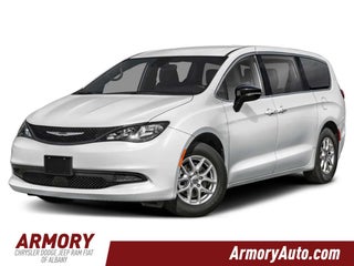 2026 Chrysler Voyager LX