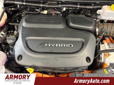2023 Chrysler Pacifica Hybrid Touring L