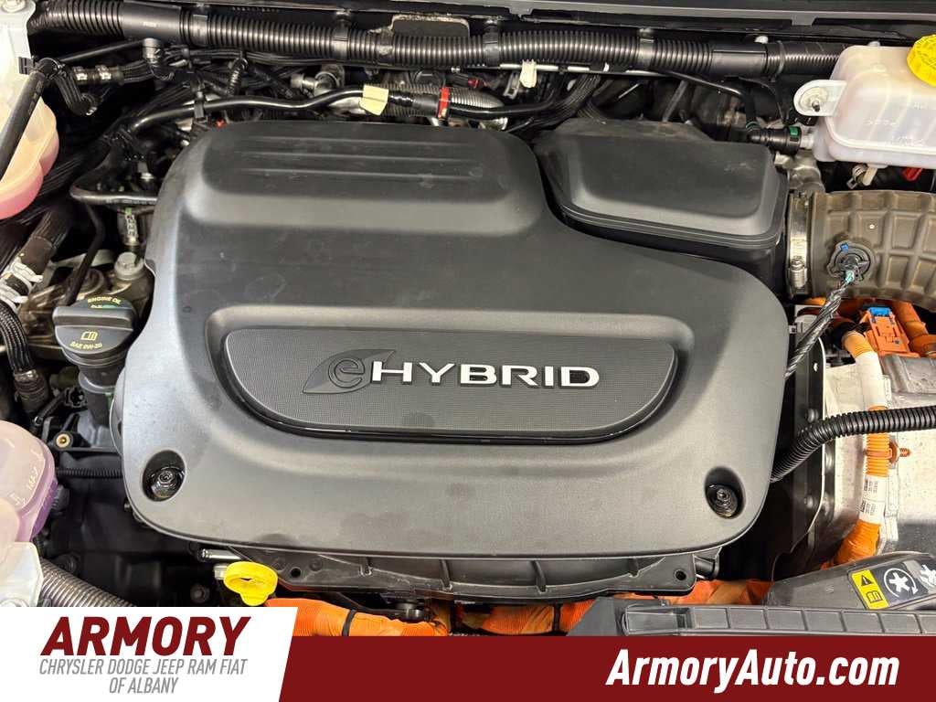 2023 Chrysler Pacifica Hybrid Touring L
