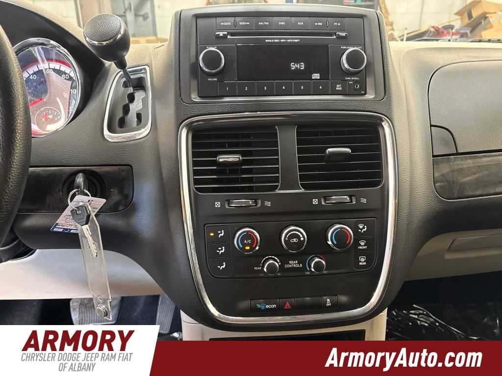 2015 Dodge Grand Caravan SE
