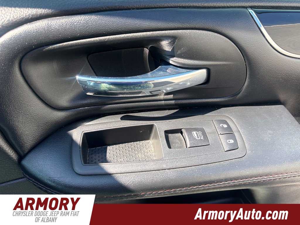2019 Dodge Grand Caravan SE 35th Anniversary Edition