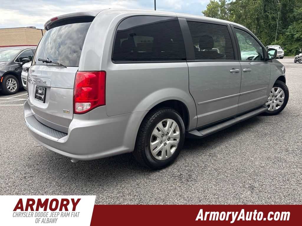 2016 Dodge Grand Caravan SE