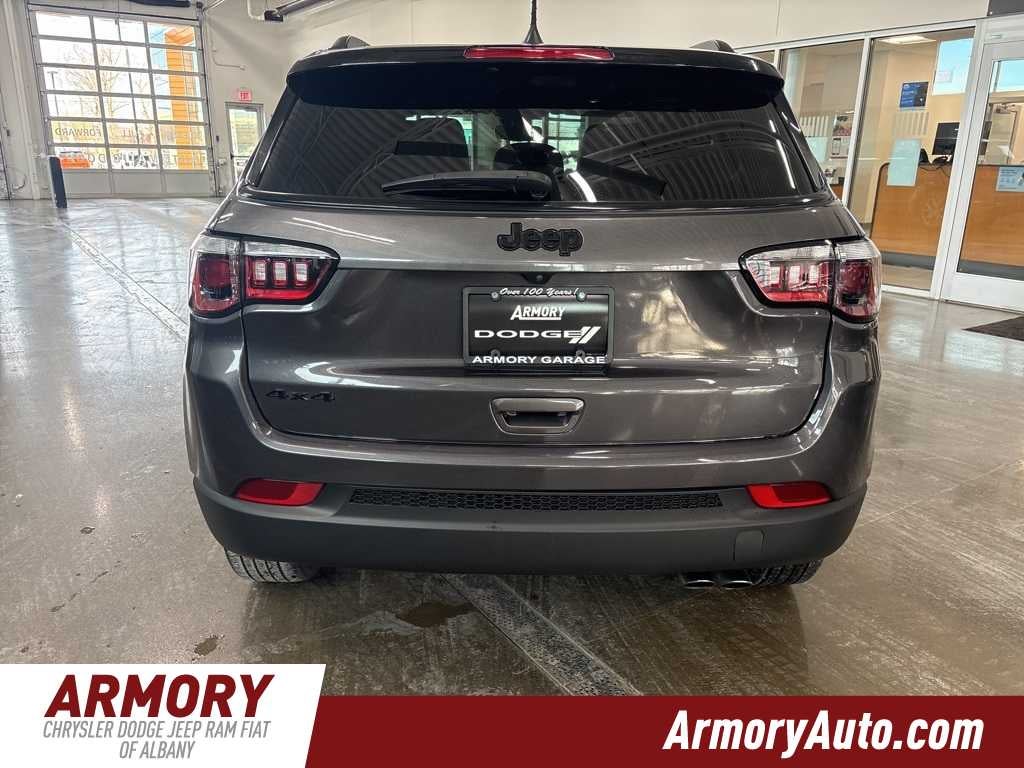 2022 Jeep Compass Altitude