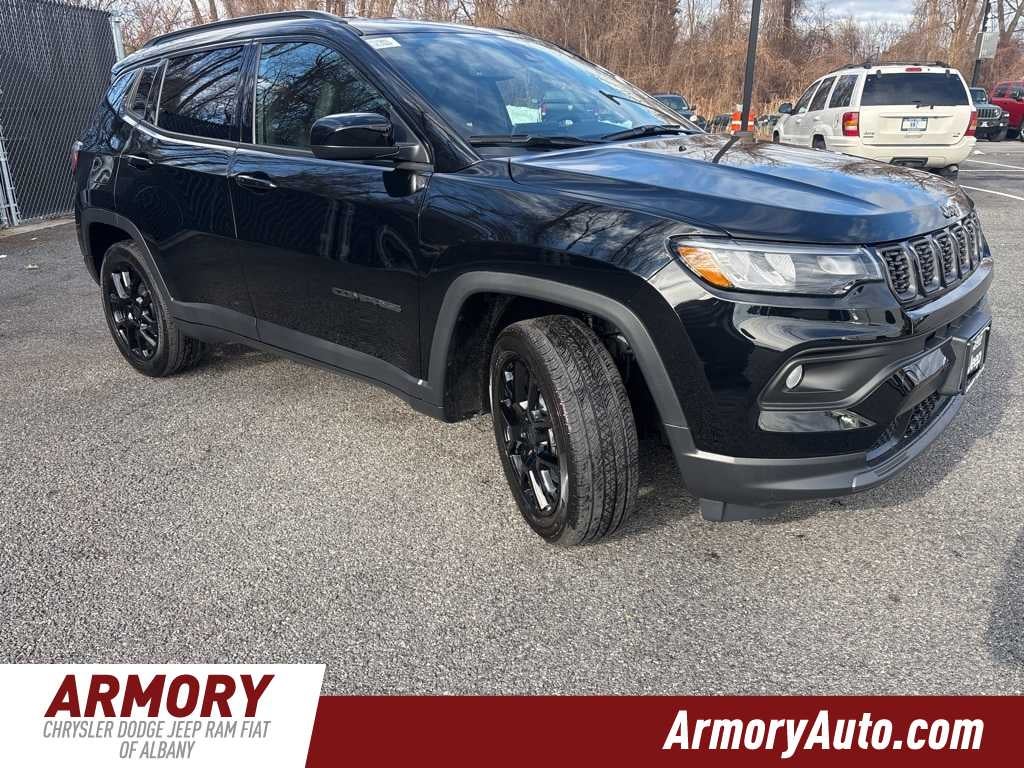 2026 Jeep Compass Latitude Altitude